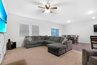 19316 Berringer Dr in Pflugerville, TX - Building Photo - Building Photo