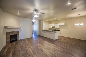 2123 10th St in Lubbock, TX - Building Photo - Building Photo