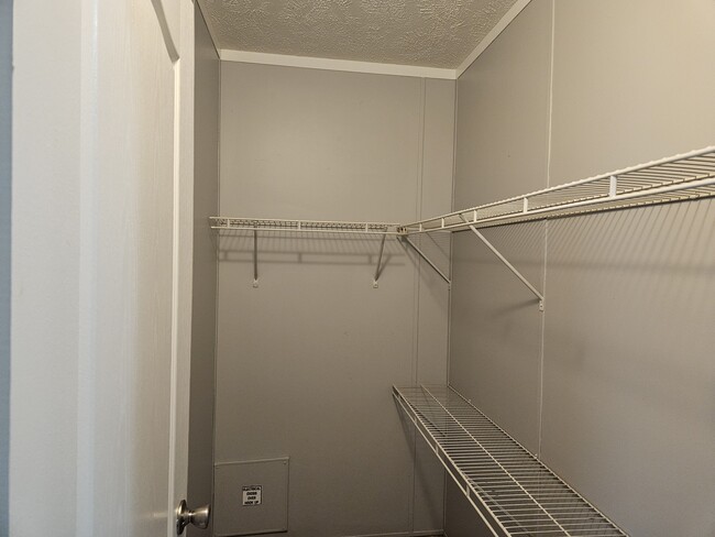 130 Lynnwood Cir in Clarksville, TN - Building Photo - Building Photo