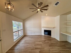 808 Lone Star Dr in Cedar Park, TX - Building Photo - Building Photo