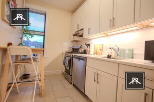 1340 Commonwealth Ave, Unit 21 in Boston, MA - Building Photo