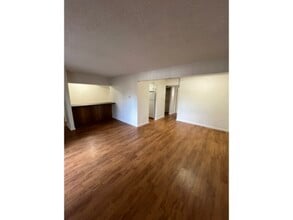 4647 S Lowell Blvd in Denver, CO - Building Photo - Building Photo