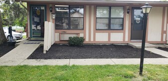 Camellia Court Apartments