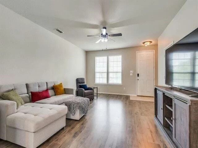 6009 Myers Ct in Providence Village, TX - Building Photo - Building Photo