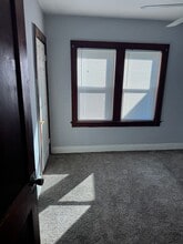 1713 Walnut St in Erie, PA - Building Photo - Building Photo