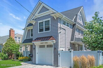 44 Cowart Ave in Manasquan, NJ - Building Photo - Building Photo
