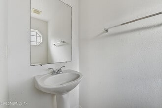 3762 Verde Gardens Cir in Jacksonville, FL - Building Photo - Building Photo