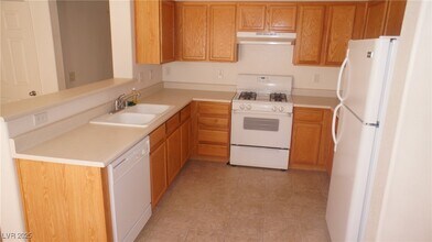 989 Coronado Peak Ave in Las Vegas, NV - Building Photo - Building Photo