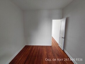 6528 Limekiln Pike in Philadelphia, PA - Building Photo - Building Photo