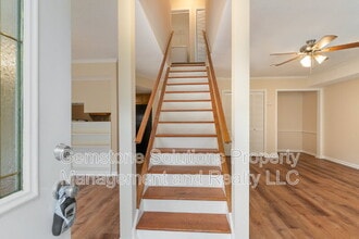 404 Granville Rd in Franklin, TN - Foto de edificio - Building Photo