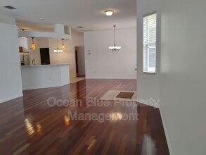 8009 Shaddock Pl in Land O Lakes, FL - Building Photo - Building Photo