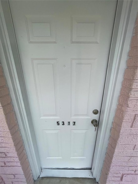 5321 Avery Rd in New Port Richey, FL - Foto de edificio - Building Photo