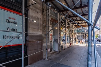 220 Park Ave S in New York, NY - Foto de edificio - Interior Photo