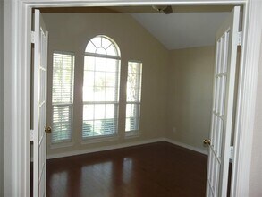11601 Aspen Creek Dr in Fort Worth, TX - Building Photo - Building Photo