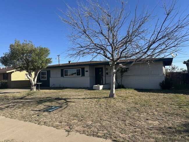 property at 2608 Cumberland Rd