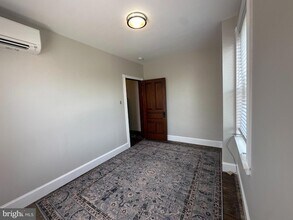 242 E 8th Ave in Conshohocken, PA - Building Photo - Building Photo