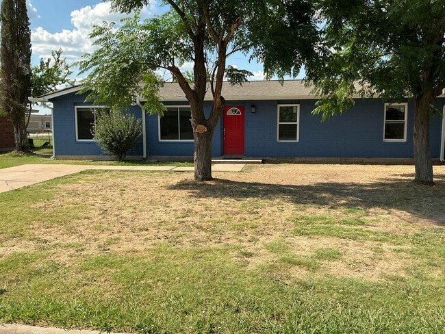 property at 1703 SE 13th St