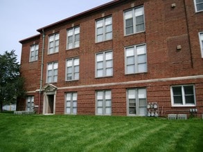 Old Shelby High Apartments in Shelbyville, IN - Building Photo - Building Photo