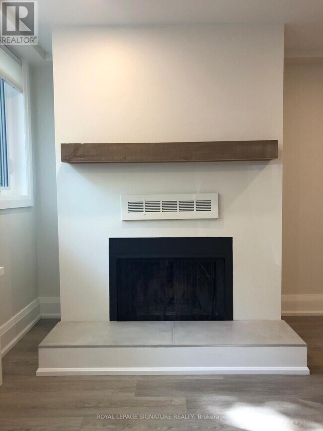 218 Wheeler Ave in Toronto, ON - Building Photo - Building Photo