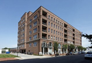 Sky Line Building in Richmond, VA - Building Photo - Building Photo