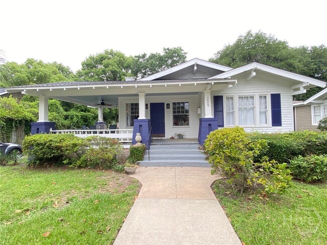 property at 209 Kinzie Ave