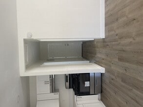 6346-8 Malabar St in Huntington Park, CA - Building Photo - Building Photo