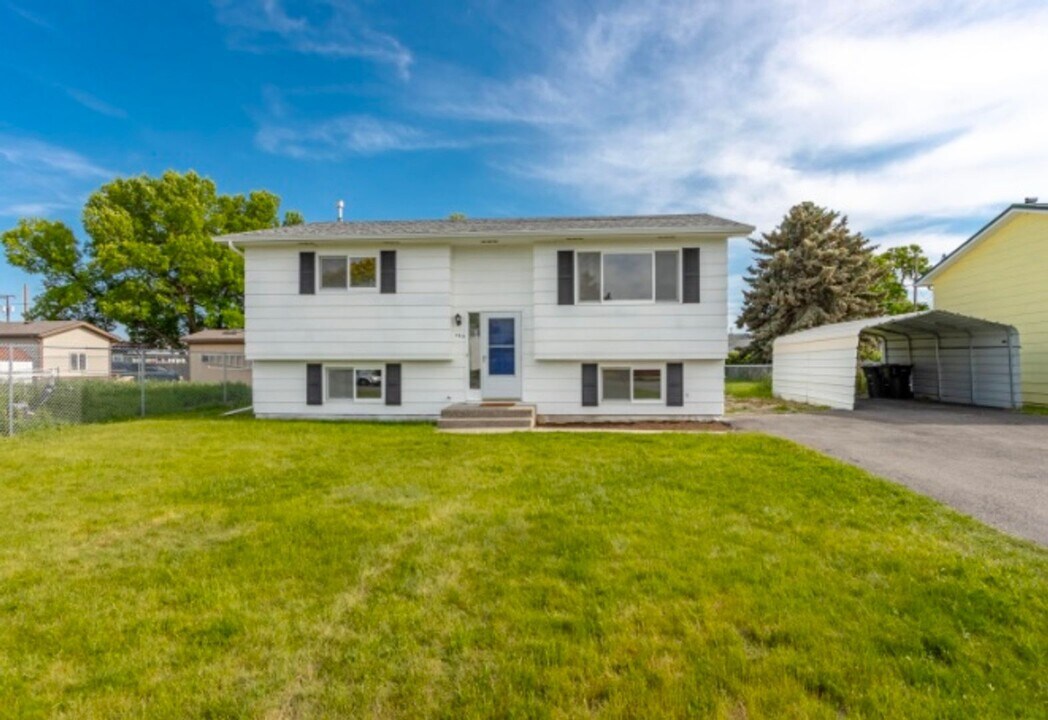 4416 Clevenger Ave in Billings, MT - Building Photo