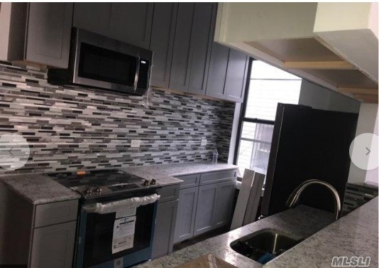 645 MacDonough St in Brooklyn, NY - Building Photo