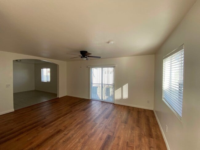 property at 762 W 21st St