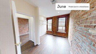 Private bedroom in 4 bed/2 bath Home in New York, NY - Building Photo