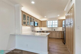 2810 NE 30th St in Fort Lauderdale, FL - Building Photo - Building Photo