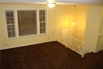 328 Paragon Mills Rd, Unit B in Nashville, TN - Building Photo - Building Photo