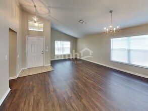 3045 Rob Way in Kissimmee, FL - Building Photo - Building Photo
