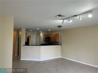 8975 Chambers St in Tamarac, FL - Building Photo - Building Photo