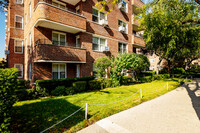 George Washington Apartments in Forest Hills, NY - Building Photo - Building Photo