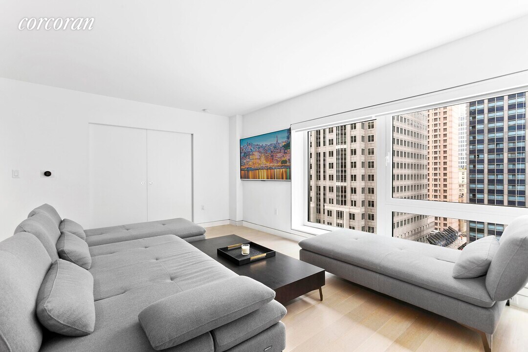 135 W 52nd St-Unit -: 15F in New York, NY - Building Photo