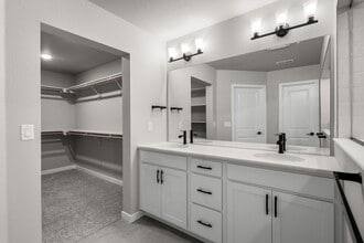 6395 Laud Pt in Colorado Springs, CO - Foto de edificio - Building Photo