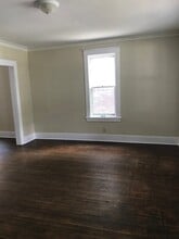 359 Cedar St in Aurora, IL - Building Photo - Building Photo