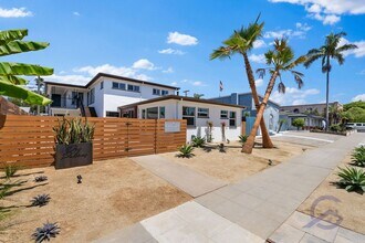 4822.5 Muir Ave in San Diego, CA - Building Photo - Building Photo
