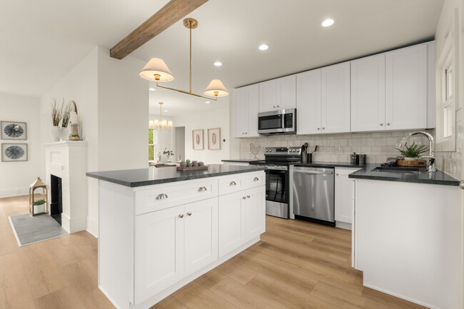 property at 522 N 117th St