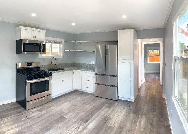 4954 35th St in San Diego, CA - Foto de edificio - Building Photo