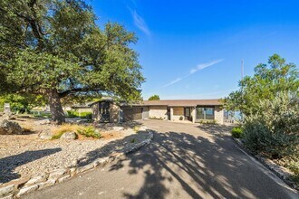 721 Mariner in Lakeway, TX - Building Photo - Building Photo