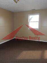 2222 Stanhope Ave, Unit 3 in Dayton, OH - Building Photo - Building Photo