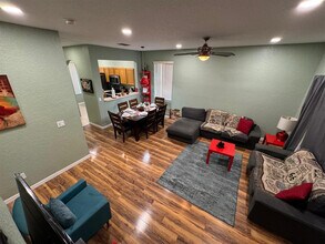1307 Calabria Ave in Davenport, FL - Building Photo - Building Photo