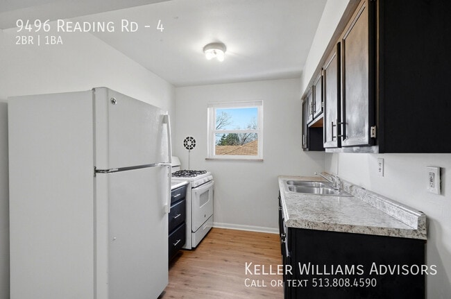 9496 Reading Rd in Cincinnati, OH - Building Photo - Building Photo