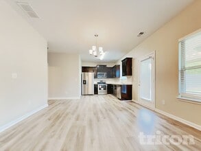 777 Galveston Way in Mcdonough, GA - Foto de edificio - Building Photo