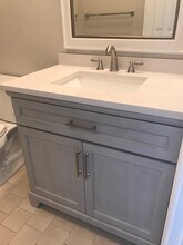 404 Wedgewood Cir in Flemington, NJ - Building Photo - Building Photo