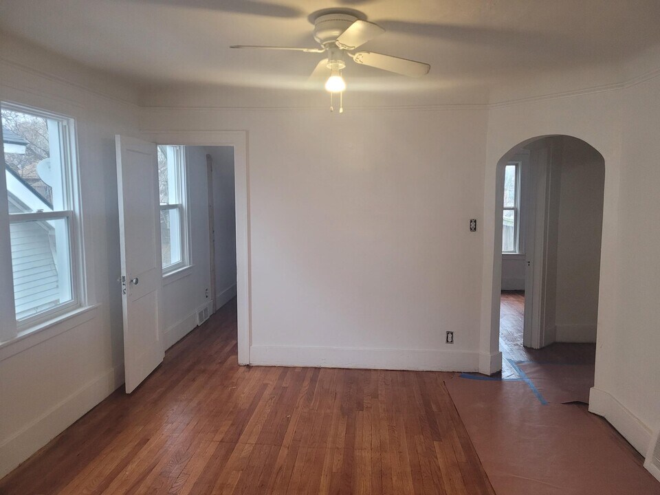 15832 Kentucky St in Detroit, MI - Building Photo