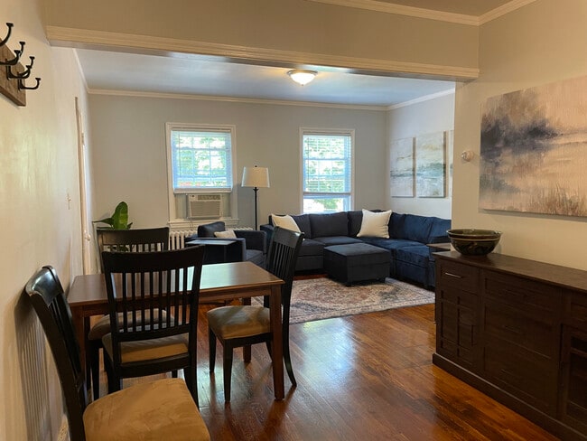 2613 39th St NW, Unit 3