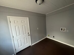 304 Camellia Cir in Warner Robins, GA - Building Photo - Building Photo